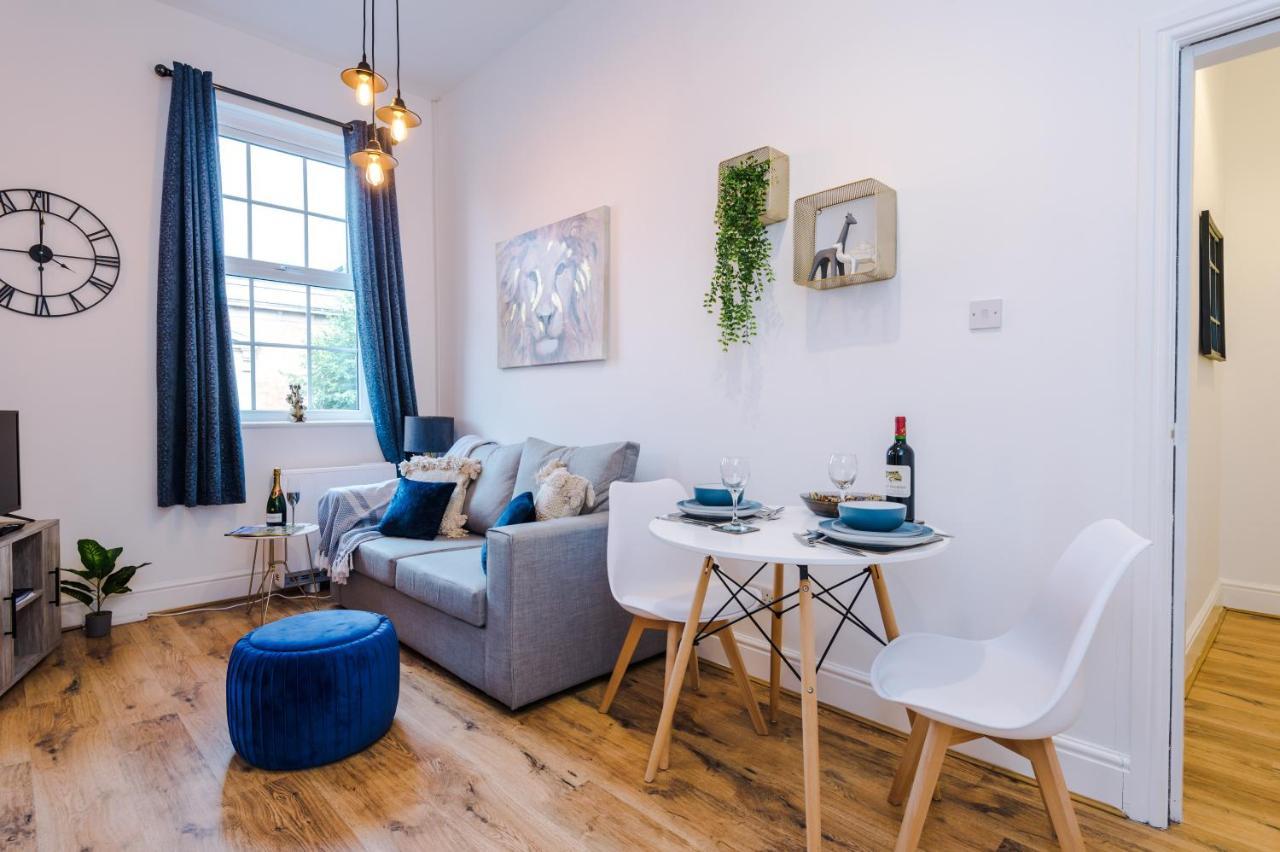 Bright 1-Bed Apartment In Chester By 53 Degrees Property, Ideal For Professionals & Couples, Great Location - Sleeps 4 Zewnętrze zdjęcie