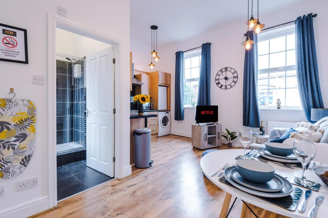 Bright 1-Bed Apartment In Chester By 53 Degrees Property, Ideal For Professionals & Couples, Great Location - Sleeps 4 Zewnętrze zdjęcie