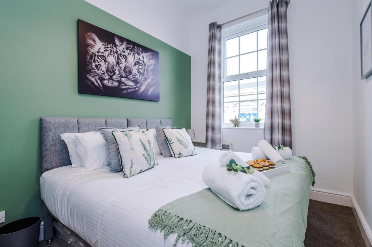 Bright 1-Bed Apartment In Chester By 53 Degrees Property, Ideal For Professionals & Couples, Great Location - Sleeps 4 Zewnętrze zdjęcie
